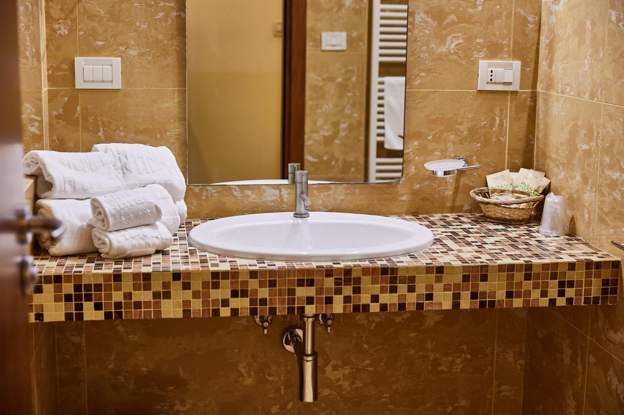 Appia Antica Hotel Corato Eksteriør bilde